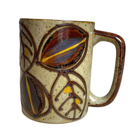 Vintage Stoneware Coffee Mugs Pair Hand Painted Leaf Design 1970s Retro Boho - Picture 6 of 6